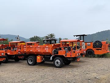 河南5噸地下自卸車使用現場